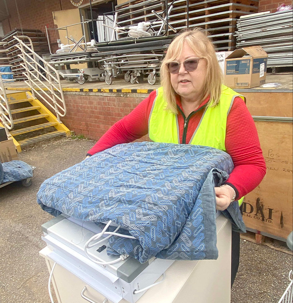 Eileen Wrapping